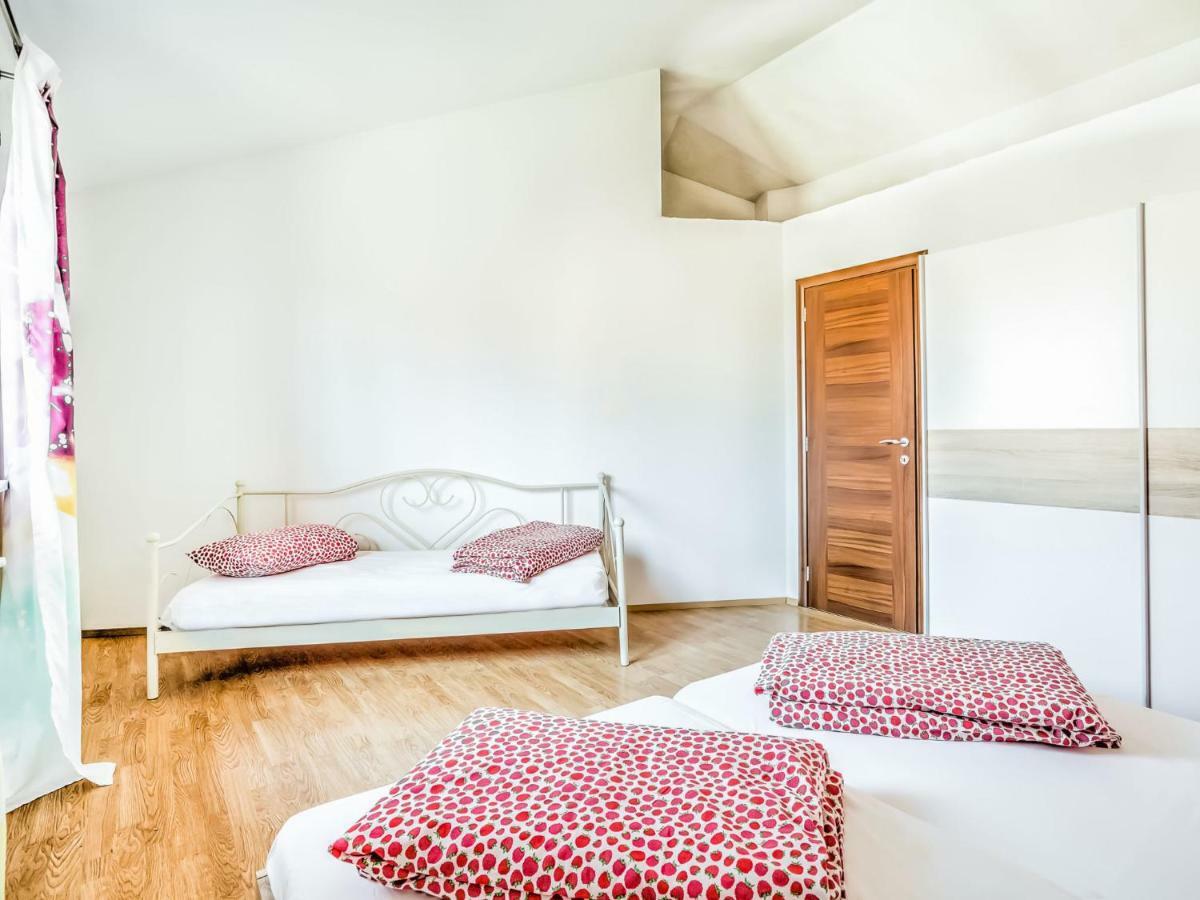 Apartment Ulika-2 By Interhome Tar-Vabriga Exterior foto